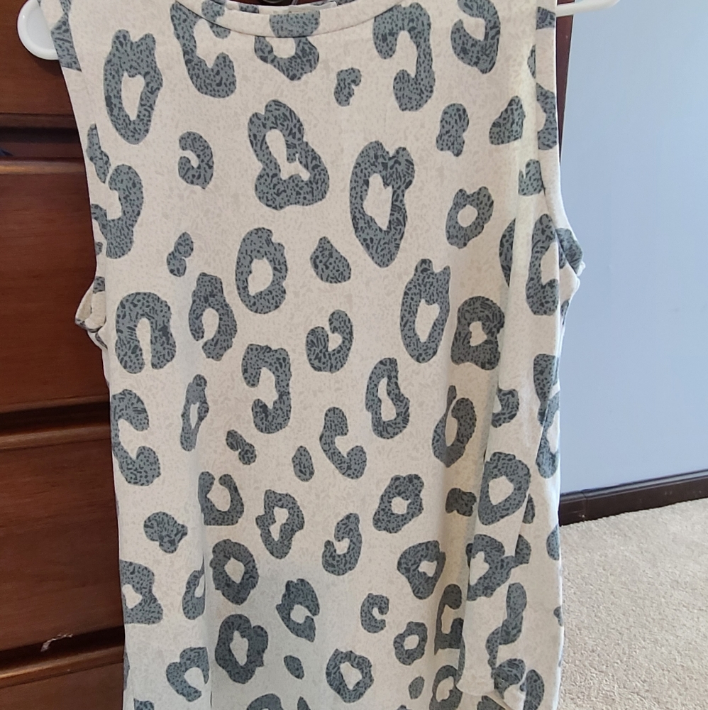 Women's animal print tank top